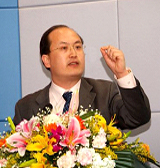  张英 