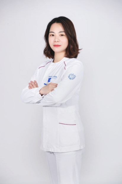  宁丽 